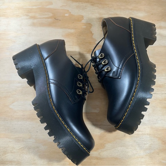 New Dr Martens Leona Lo Black Platform Lace-Up Shoes Women’s Size 10 - Picture 3 of 6